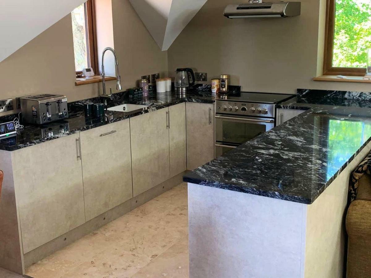 Вилла Luxurious Private Coach House Nailsea Экстерьер фото